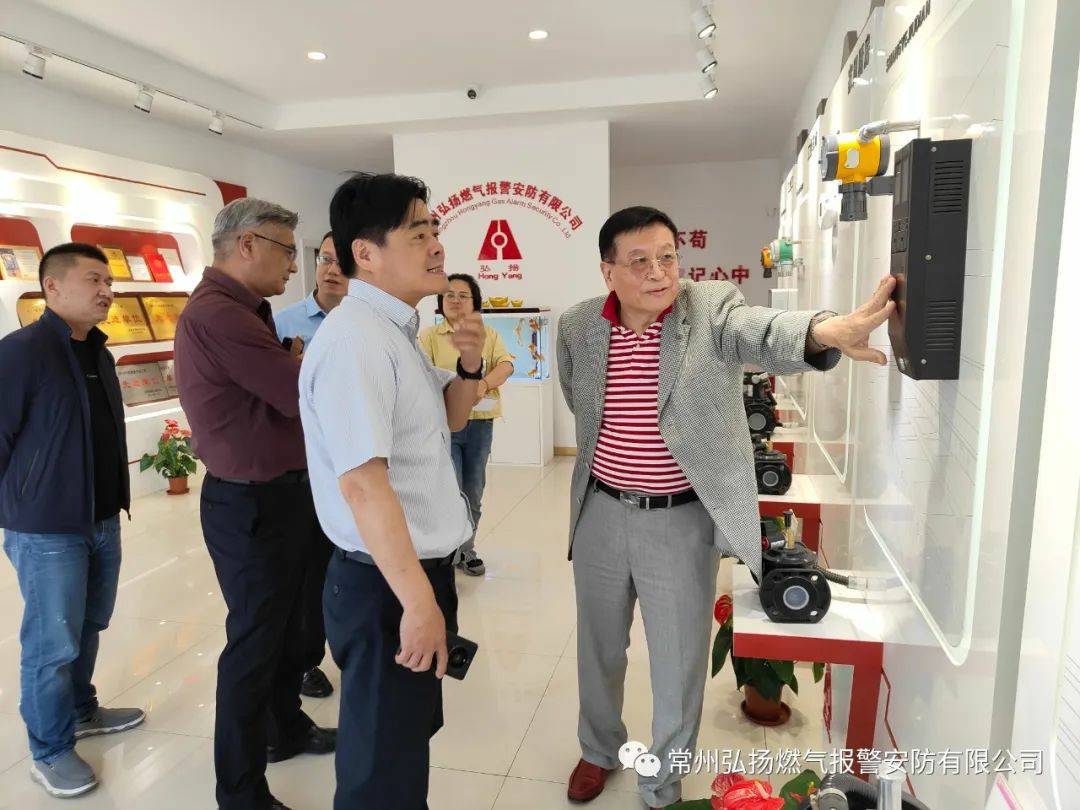 常州市應(yīng)急管理局岳軍局長蒞臨常州弘揚視察指導工作